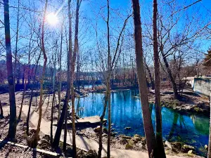 Roubidoux Spring