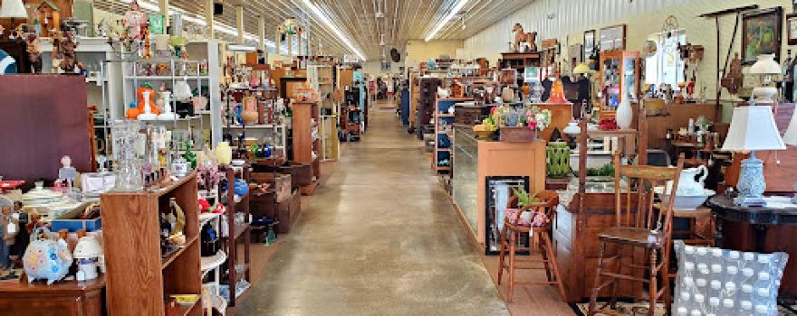 Antique World & Flea Market