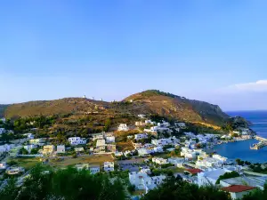 Vromolithos Beach