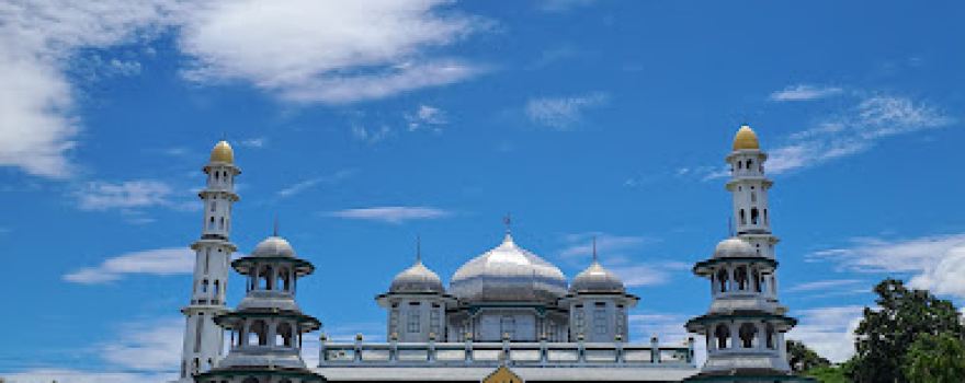 Masjid Besar Darussalam Belawa