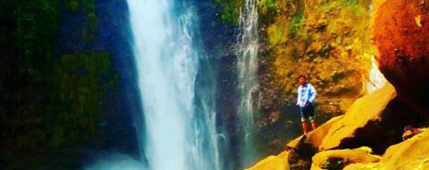 Songgo Langit Waterfall