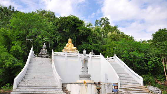 Wat Tham Pha Wang Chan