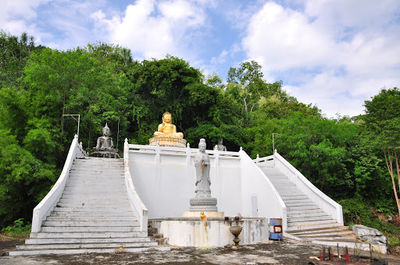 Wat Tham Pha Wang Chan