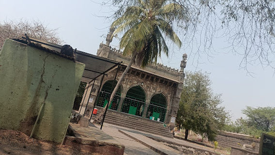 JAMA Masjid
