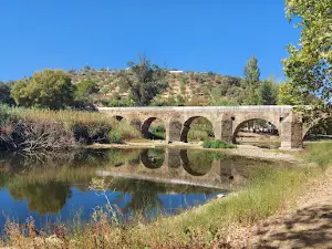Praia fluvial de Fronteira