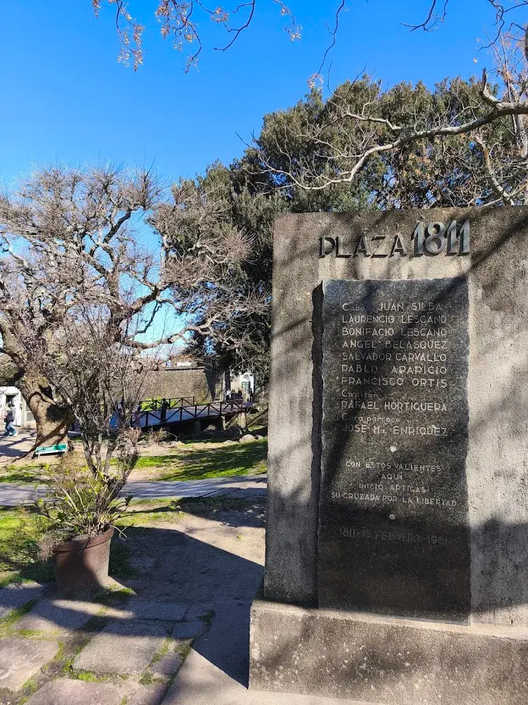 Plaza 1811