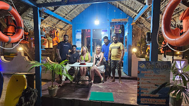 kingfisher snorkeling and whale watching