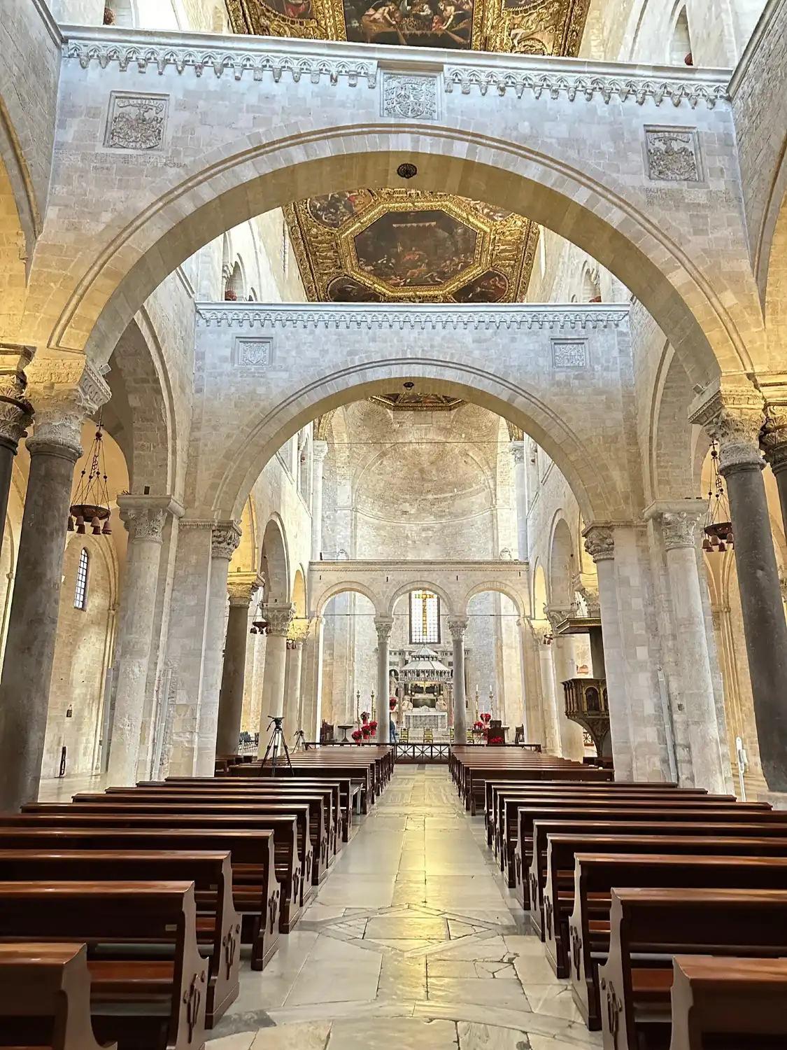 Các khách sạn gần Basilica San Nicola