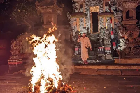 Pura Dalem Taman Kaja