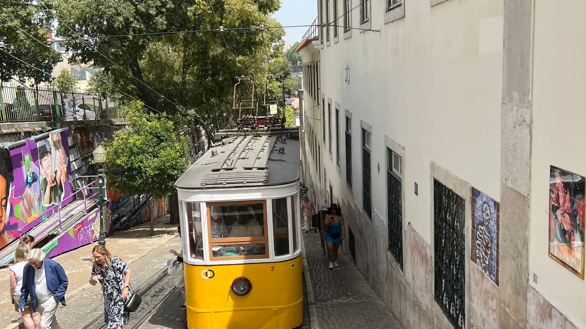 Hotels near Glória Funicular
