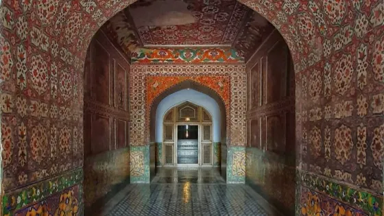 Tomb of Emperor Jahangir