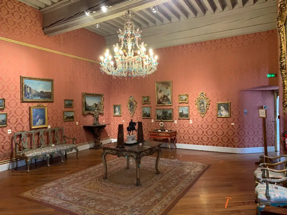 Các khách sạn gần Fondation Bemberg