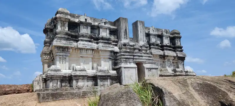 鄰近Chitharal Hill Temple的酒店