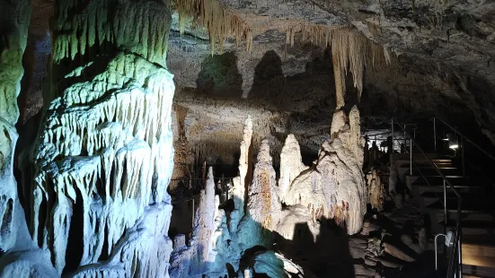 Kapsia Cave