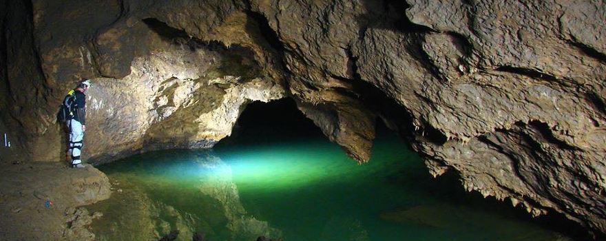 Cave World Adventures