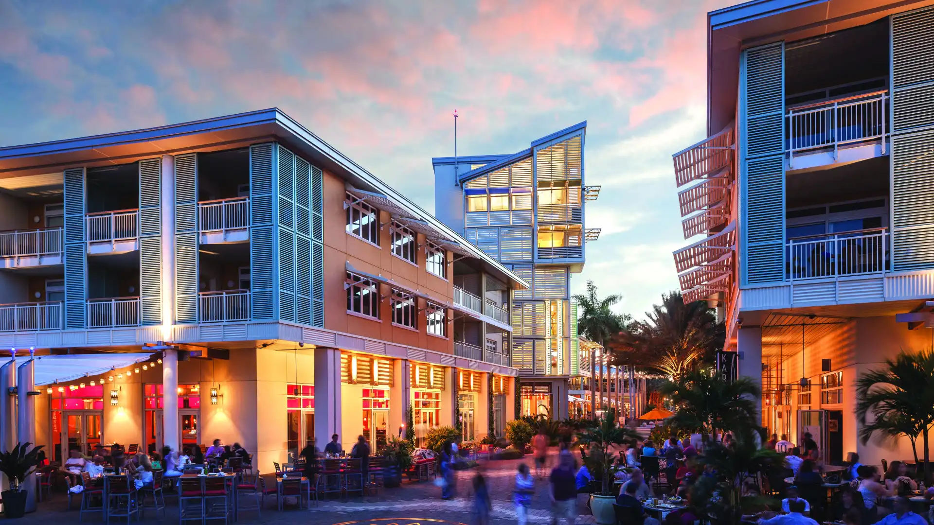 Hotels near Camana Bay