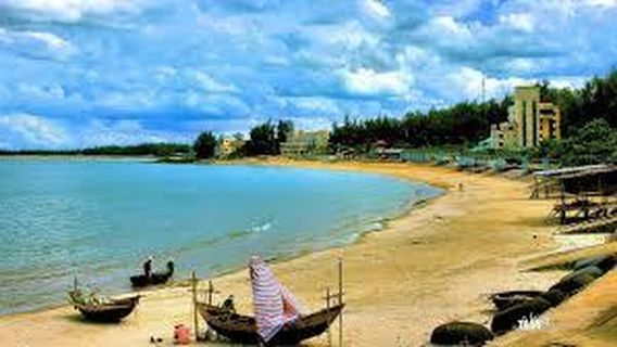 Cua Tung Beach