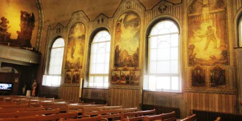 Notre-Dame-de-la-Presentation Church