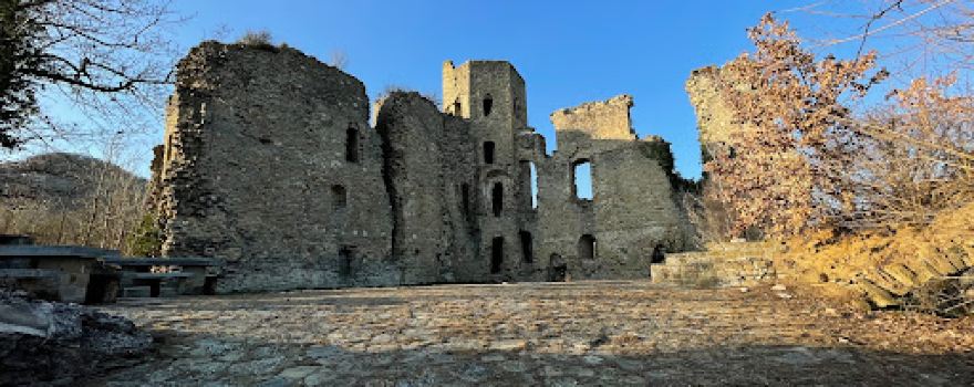 Castello di Vesime