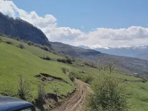 Quba-Afurca Şəlalə istirahət mərkəzi