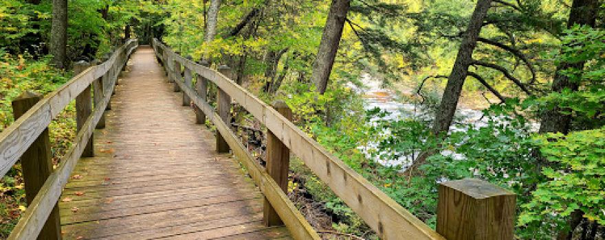 Presque Isle River Waterfalls Loop Trailhead