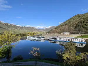 Vega de Terrón Pier