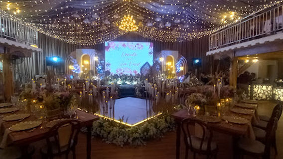 La Casa Rosalina Events Place and Private Pool Resort