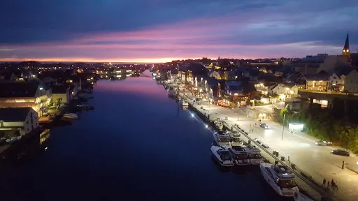 Zensa Bar and Nightclub