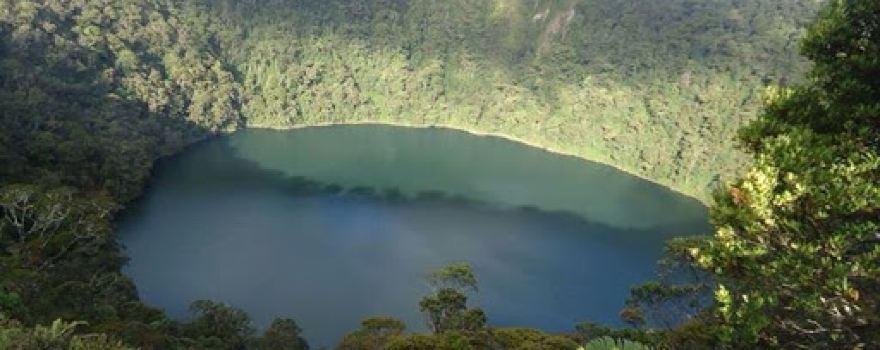 Danau Kumbang Masurai