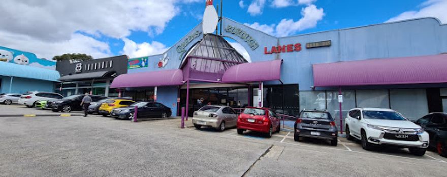 Oz Tenpin Greensborough Lanes