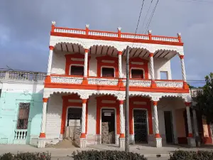Plaza Joaquín de Agüero.
