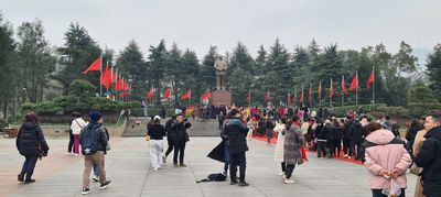 Mao Zedong Bronze Statue