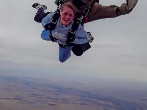 Skydive Orange Skies