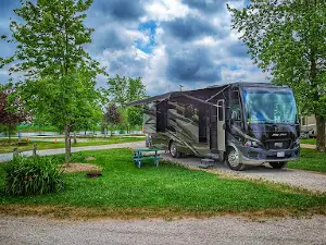 D & W Lake Camping & RV Park