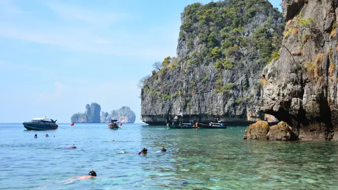 5_อ่าวโละซามะ Loh Samah Bay