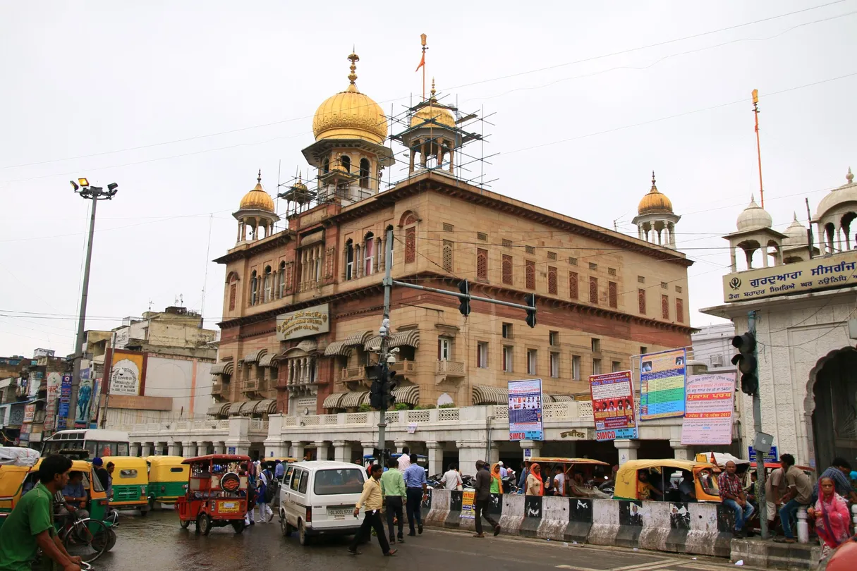 2_Gurdwara Sis Ganj Sahib