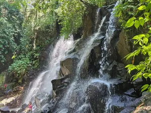 Kanto Lampo Waterfall