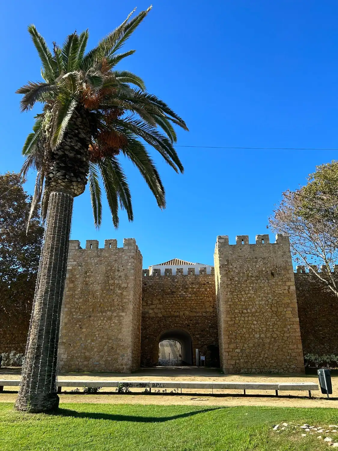 Hotels near Governor's Castle (Castelo dos Governadores)
