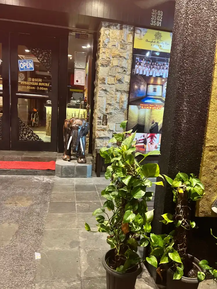 Hotels near Bangkok Spa(Taman Pelangi)