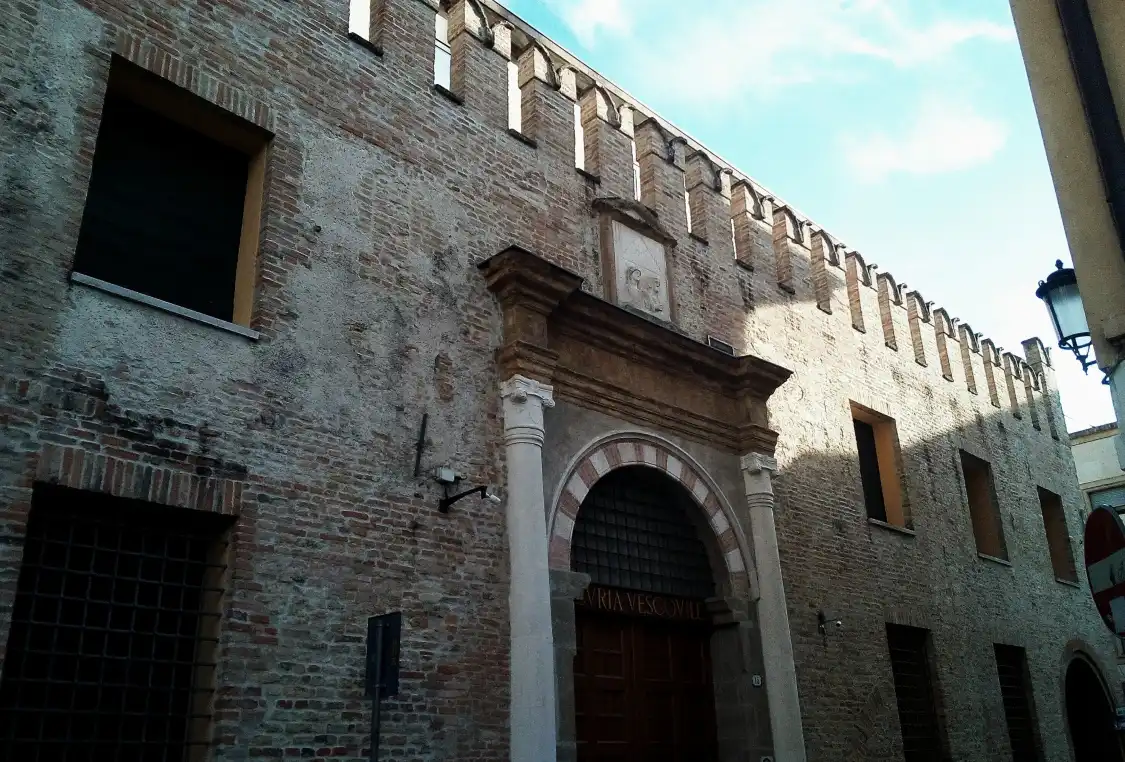 Hotel in zona Biblioteca Capitolare