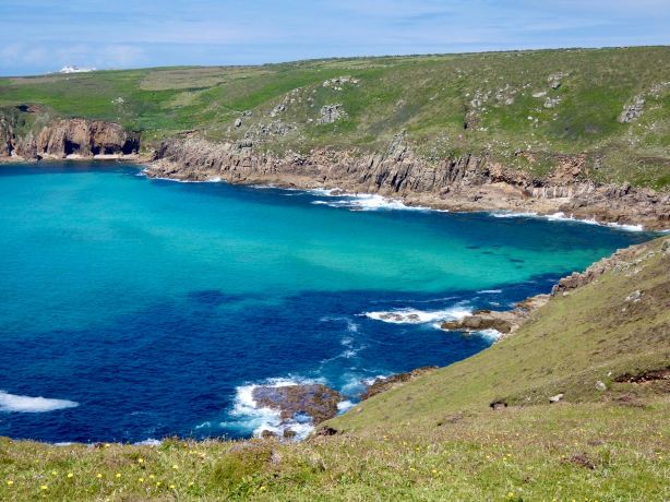 Nanjizal Bay