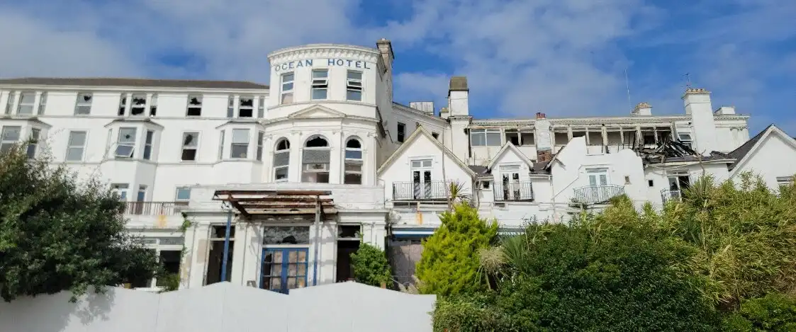 Hotels near Sandown Beach