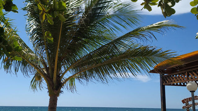 Tempurong Golden Beach Resort