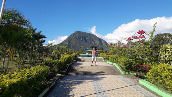 Plaza De Armas De Calzada