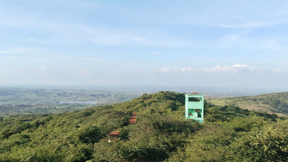 Khanderajuri