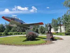 Pamyatnik Novikovu A.a.