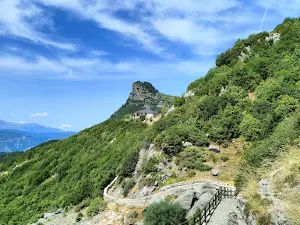 Katarraktis Waterfalls