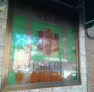Edén