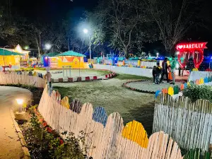 AKSHAR VIHAR PARK (Best restaurant in Bareilly)