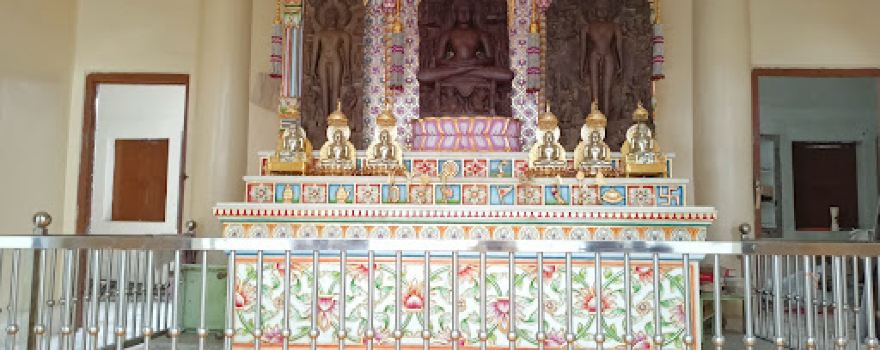 Shri 1008 Adinath Digamber Jain Mandir Ji